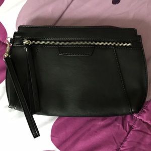 Express Wristlet